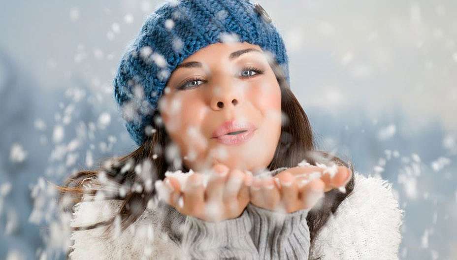 מה פוגע בעור שלך